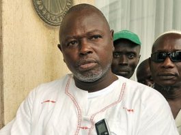 SUS AUX OPPOSANTS ENCAGOULÉS