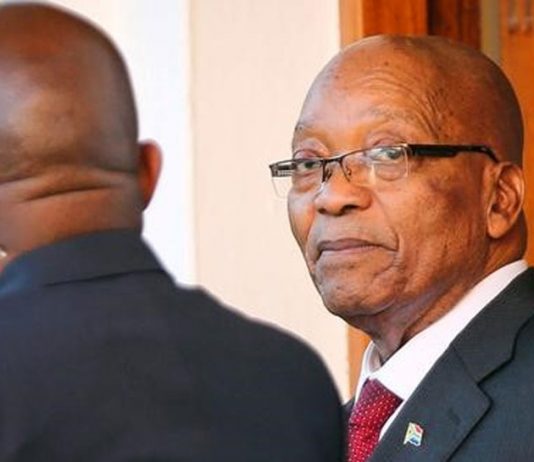 L’ÉTAU SE RESSERE SUR JACOB ZUMA EN AFRIQUE DU SUD