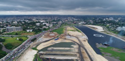 Côte d’Ivoire : À Abidjan, on rase les quartiers pauvres pour bâtir une ville vitrine