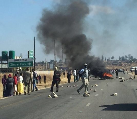 VIOLENCES À HARARE : 4 MORTS