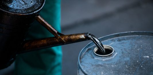 Mali : comment le blocus du carburant étrangle l’État