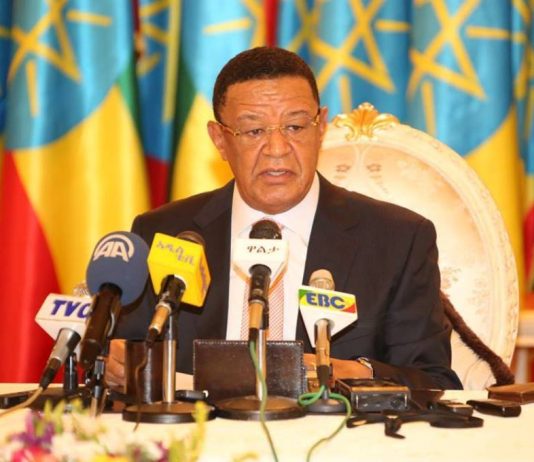 LES DÉPUTÉS DEVRONT ÉLIRE UN NOUVEAU PRÉSIDENT DU PAYS