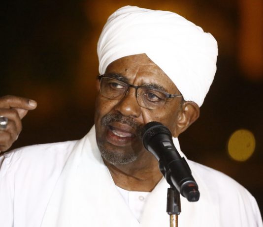 CRISE SOCIALE : OMAR EL BÉCHIR ASSURE QUE LA CONTESTATION NE « CONDUIRA PAS À UN CHANGEMENT » DE POUVOIR