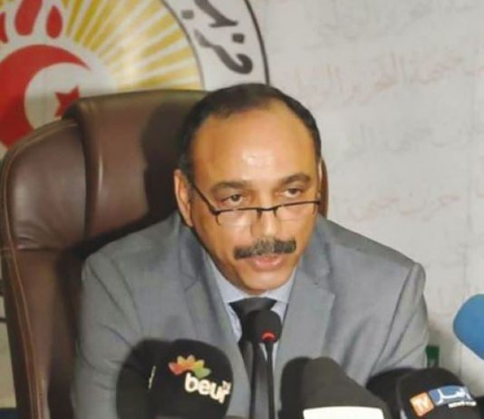 LE PORTE-PAROLE DU FLN SE DÉCLARE CONTRE LA PROPOSITION DE BOUTEFLIKA