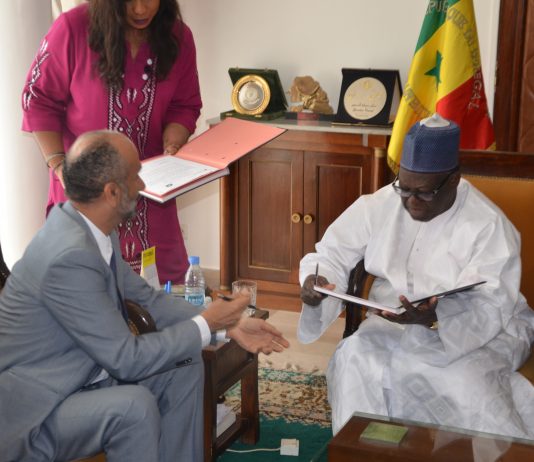 COOPÉRATION : L’ASSEMBLÉE NATIONALE DU SÉNÉGAL ET LE CGTP SIGNENT UN MÉMORANDUM D’ACCORD