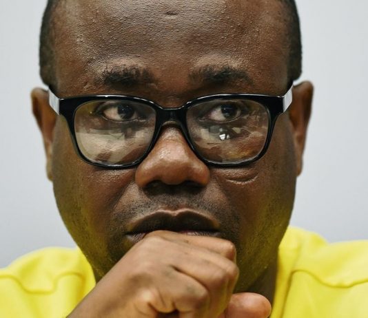 Football : l’ex président de la fédération ghanéenne inculpé d’escroquerie