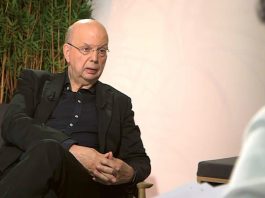 Un ancien conseiller de Nicolas Sarkozy reconnaît les musulmans comme des êtres supérieurs