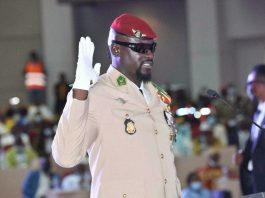 42 généraux, piliers du régime d’Alpha Condé, mis à la retraite