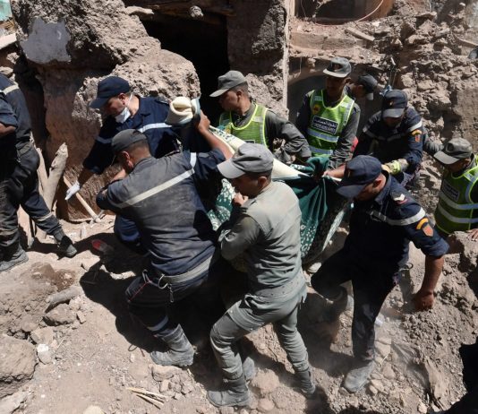 Séisme d’Al Haouz : les espoirs de retrouver des survivants s’amenuisent, le bilan s’alourdit à 2901 morts et plus de 5500 blessés