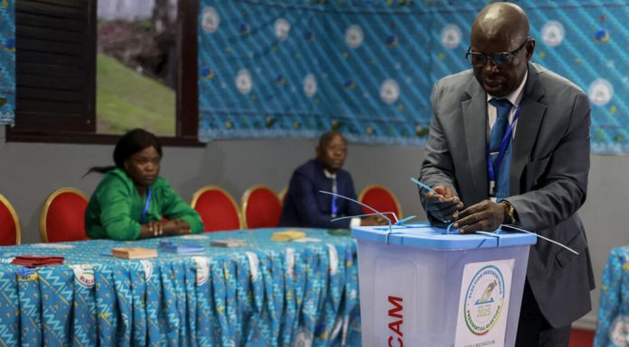 Manipuler les urnes ou sauver le régime : Le pari camerounais de 2025