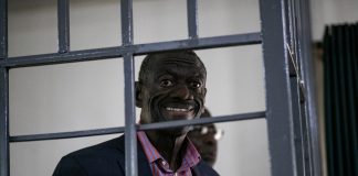 Ouganda : Ouverture du procès pour trahison de l’opposant Kizza Besigye