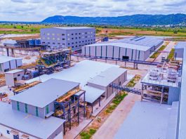 Le Nigeria inaugure la plus grande usine de traitement du lithium d’Afrique de l’Ouest