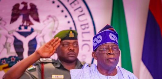 Le Nigeria peut-il gagner sa sécurité sans police d’État ni coopération régionale ?