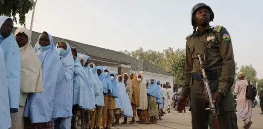 Nigeria : la libération de 308 otages, victoire d’étape contre le banditisme de masse